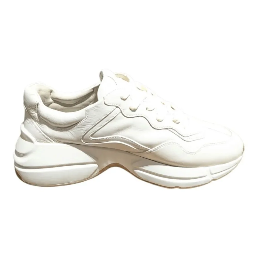 GUCCI Calfskin Interlocking G Heart Rhyton Sneakers Size 8
